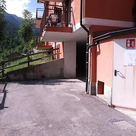 Apartamento Mansardato Pietraporzio